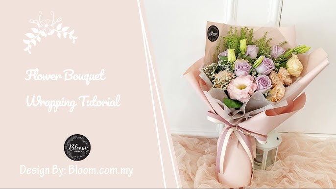 Get the in trend black wrapping today! Available in both normal bouquet  style & Korean style. www.justtheflorist.com #bl…