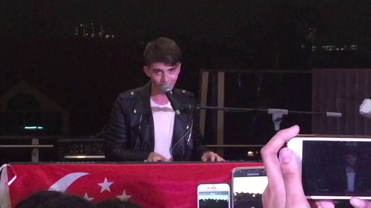 No Fear - Greyson Chance Live In Singapore 18/6/16