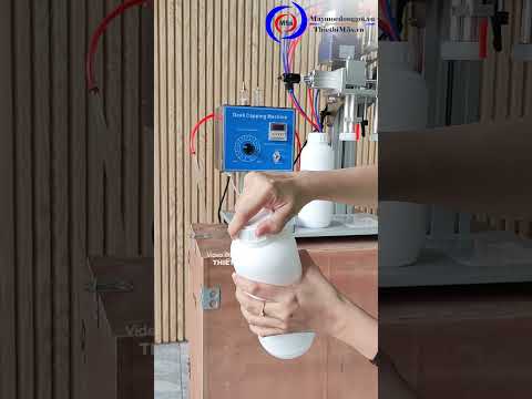 Xem video sản phẩm Máy siết nắp chai bán tự động CHYD-6100 2 motor