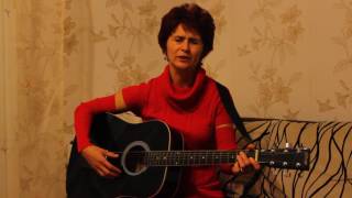 Video thumbnail of "Mihaela-Enigmatici si cuminti"