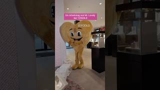 Wie sieht ein Arbeitstag bei 123GOLD aus? Begleitet unser Maskottchen Mr Lovely. #Ringe #comedy