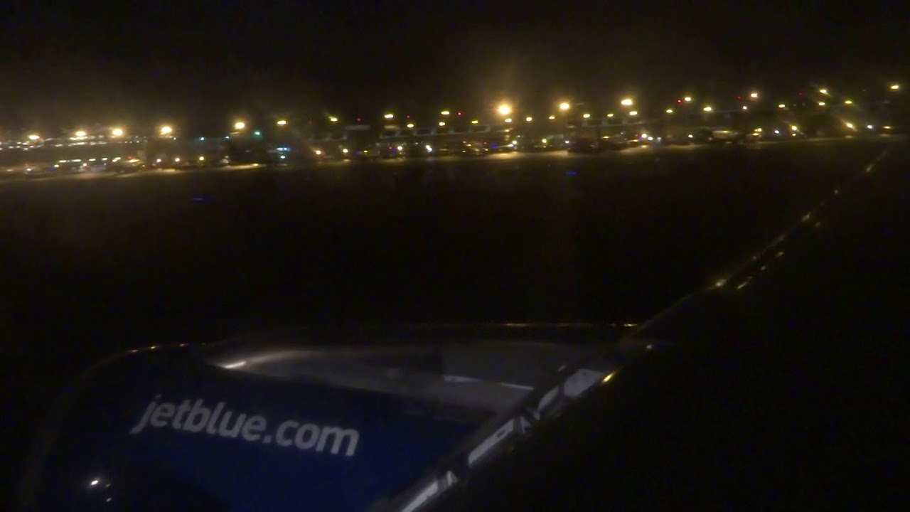 airbus a220 JetBlue Airbus A320 Landing at Portland International Airport