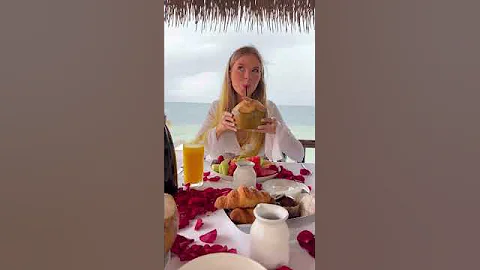Чем расстроил отдых на Мальдивах!