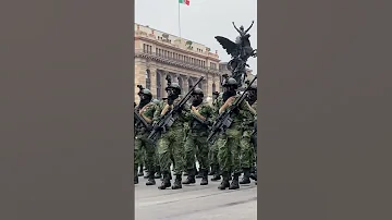 #FuerzasEspeciales de tu en el #Desfile20Noviembre #2022 #RevoluciónMexicana #gafes #sedena #viral