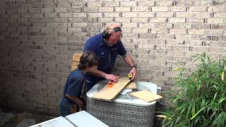 Building a nesting box for Fox Squirrels this is an easy after noon project. All music is from Final Cut Pro soft ware. Baby Squirrels 