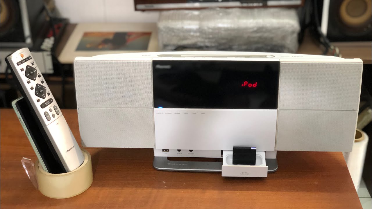 Dock nghe nhạc Pioneer MC1. Giá tốt đầu năm 1tr1. Máy đẹp, bày rất sang. Lh 0966103688 Zalo