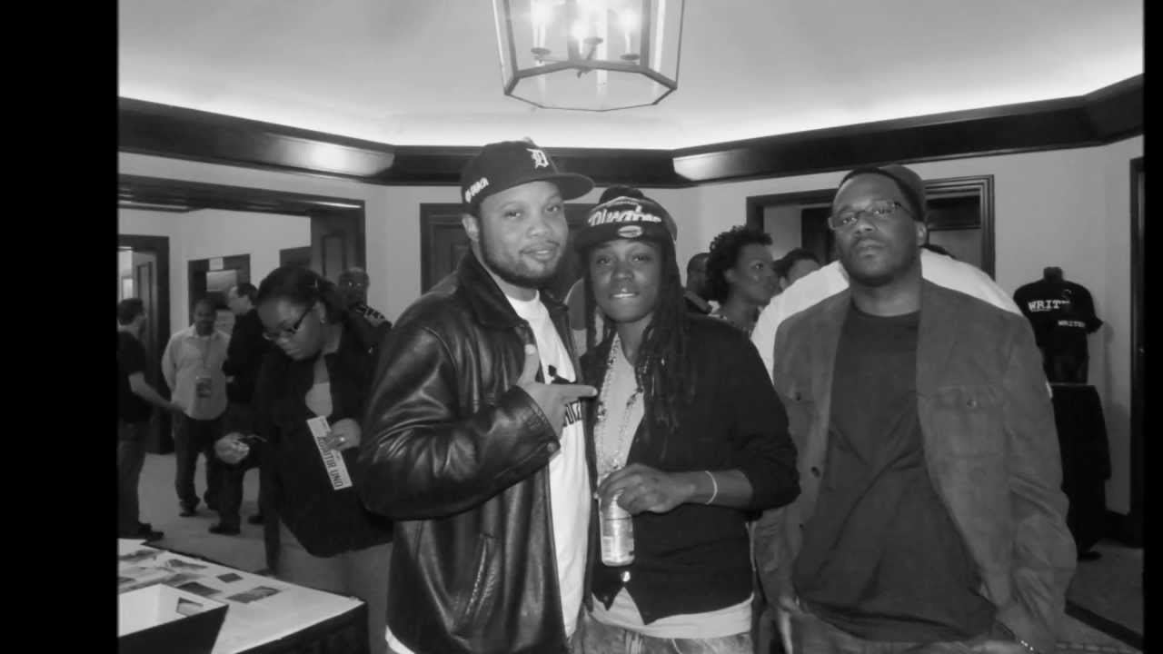 Ay-Shock - Enphluwince Ft. 330 (Prod. by Incise)