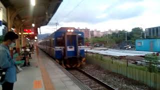 3198次EMU559區間車