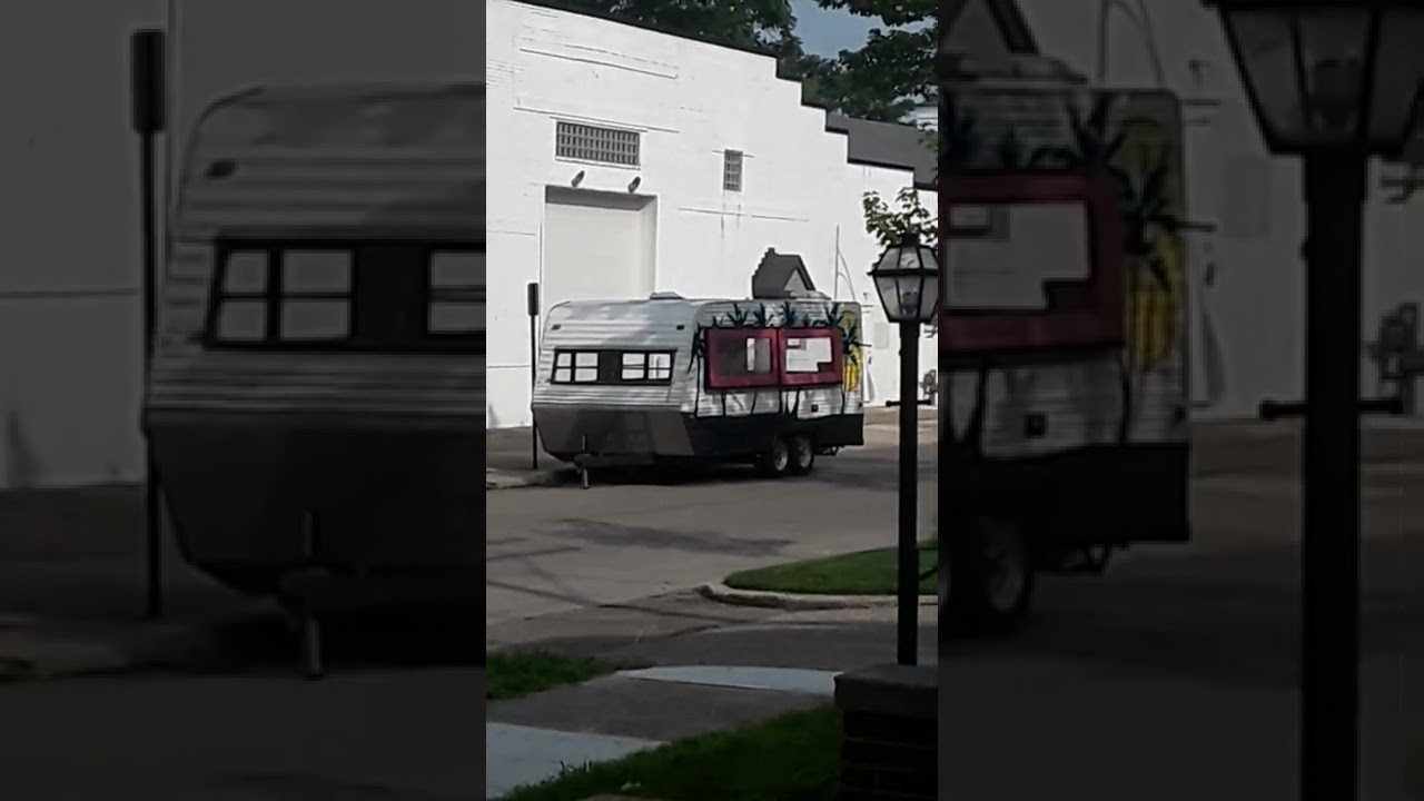 Converted Winnebago into Food Stand 