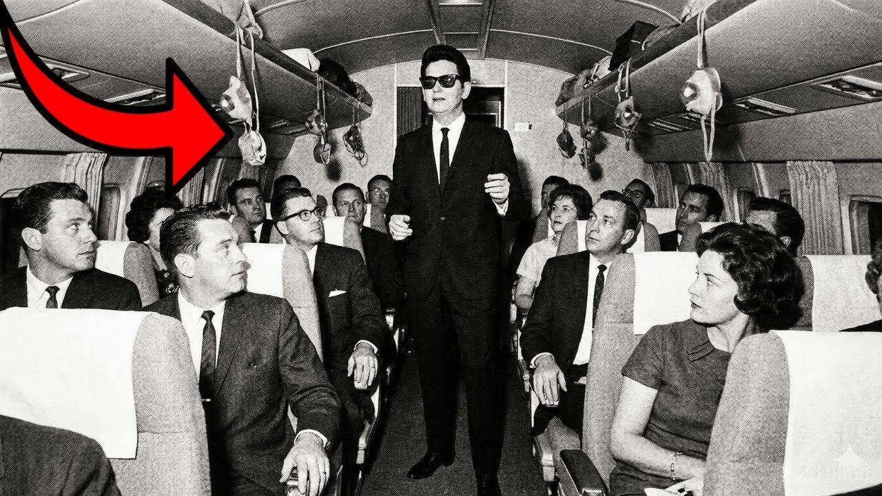 Roy Orbison's Plane Started To Crash — What He Did Next Saved 23 Lives