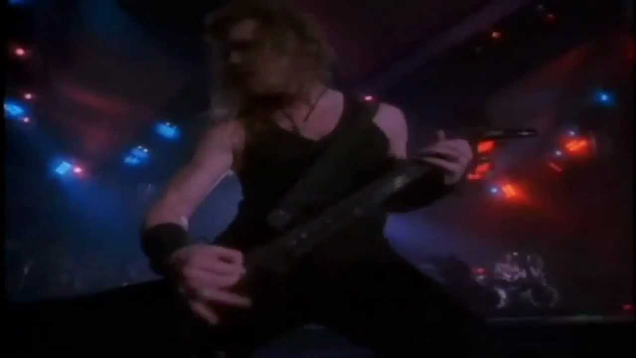 Metallica - Master Of Puppets - [Live San Diego 1992] [HD] - YouTube