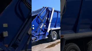 Howo 12 wheel compactor garbage truck 35cbm #automobile #howo #compactor Whatsapp:+86-13487009635
