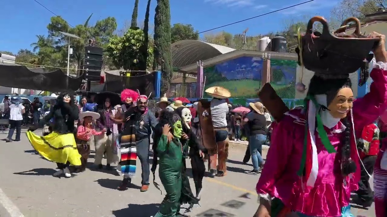 2/13/24   3er día de carnaval  ❤️