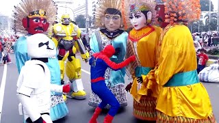 Ondel Ondel Vs Spiderman Lucu Banget..