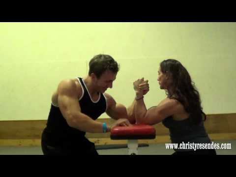 Male Bodybuilder vs. Female Bodybuilder