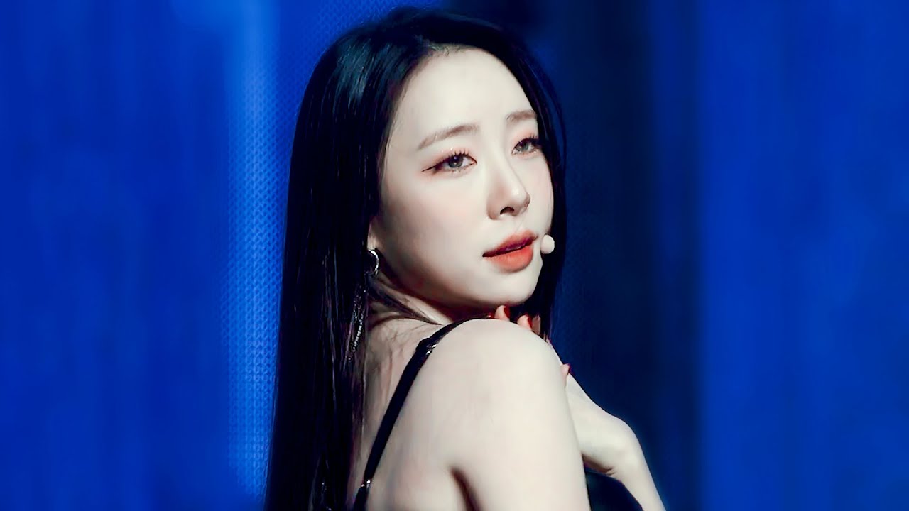 230107-230108 '르네상스 (Renaissance)' 우주소녀 유연정 직캠