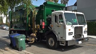 Waste Management Peterbilt 320 McNeilus ZR ASL 103910