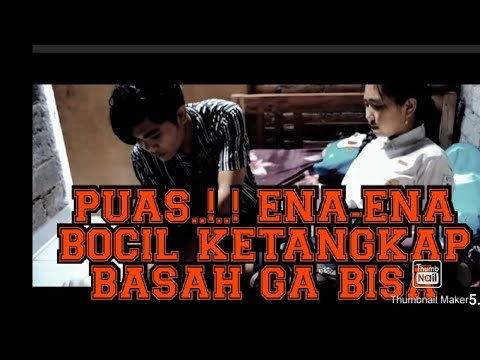 BOCIL KETANGKAP BASAH ENA-ENA DI KAMAR MANDI