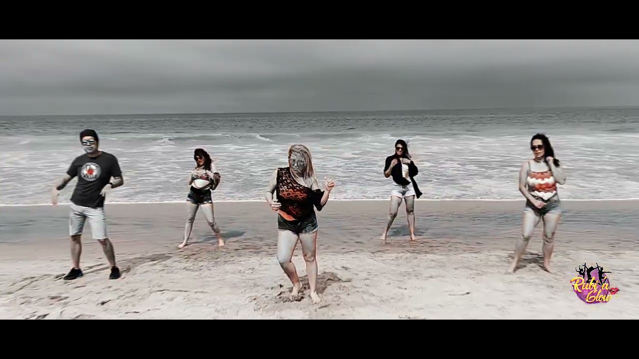 (bachata) No la beses!..✨💋