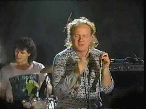 Assista a Hell changes address (live) - Scattered Order no YouTube Assista a Hell changes address (live) - Scattered Order no YouTube