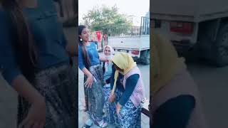 Kaynana Aç Kuşağını Iyi Dinle Takı Isterim Düğün Isterim Resimi