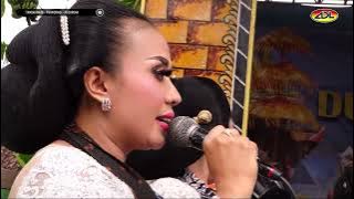 Caping Gunung - Rambak - Pegon with Adilaras live Tambak Watu Purwosari