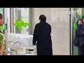 故 신성일 배우와 작별하는 아내 엄앵란 여사 눈물의 배웅 현장