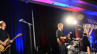 Lifehouse - Between The Raindrops (3-10-15)