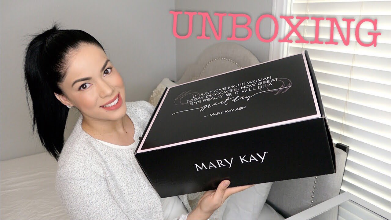 What's inside (unboxing) 2019 Mary Kay Starter Kit - YouTube