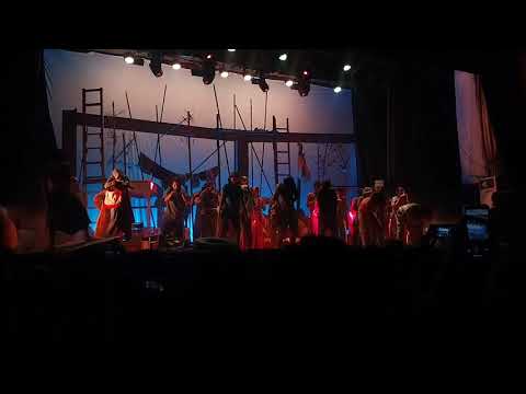 Pertunjukan teater quantum \