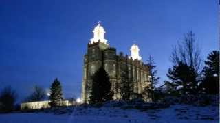 Jarvie photographs at the Logan LDS temple