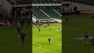 Wyjście piłkarzy Legii przed Jagiellonią #legia #legiawarszawa #kibice #trybuny #pilkanozna #mecz