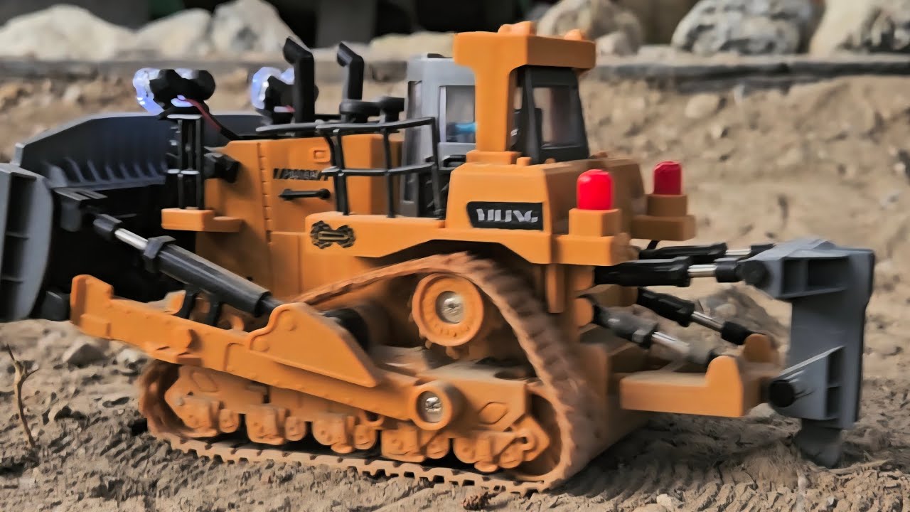 TEMU (RC Bulldozer)