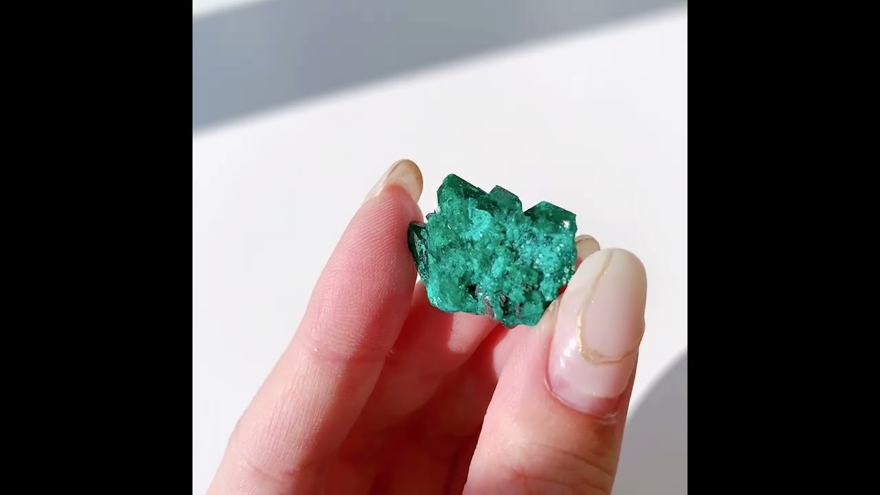 ダイオプテーズ 原石 | 原石 | Crystals by Purely