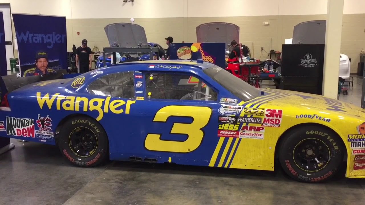 JR MotorsportsMooresville,N.C. YouTube