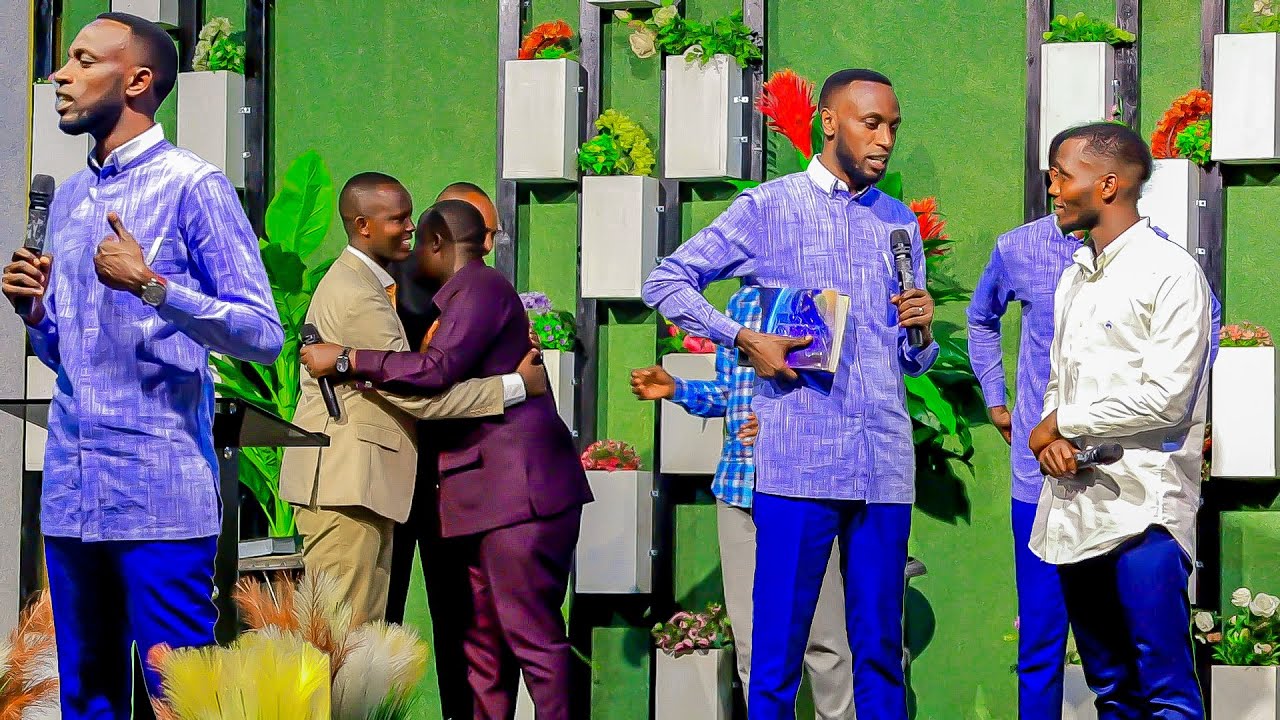 EV.FELIX  IBINTU BYAKUGIRIRA UMUMARO MUBUZIMA BWAWE AMAGAMBO Y'UBWENGE MUGITERANE CY'URUBYIRUKO