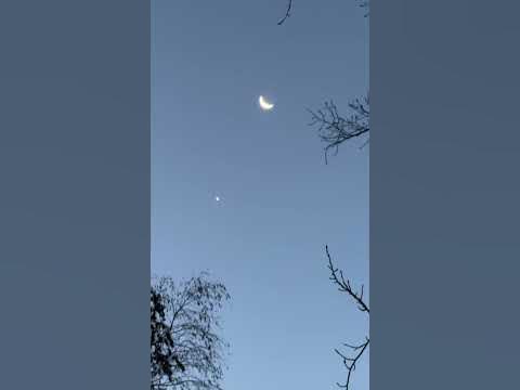Луна и Венера - YouTube
