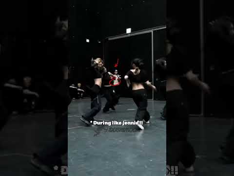 she likes crop!! #blackpink #blink by DUSHIMOCHI ┌⁠(⁠・⁠。⁠・⁠)⁠┘