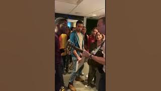 Download lagu Coldplay - Orphans (SNL Dressing Room Rehearsal)