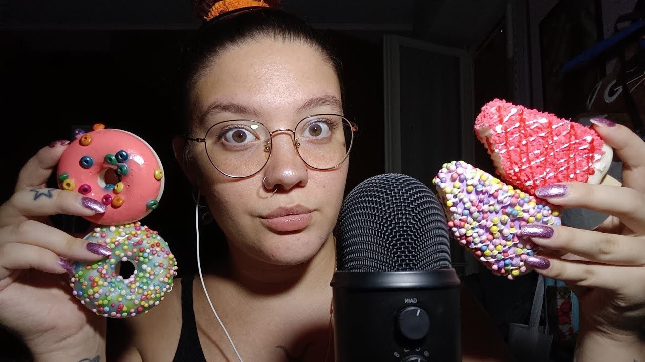 100% BRIVIDI con TAPPING e SCRATCHING SU GELATINI e CIAMBELLINE SQUISHY 😴💜 | ASMR ITA