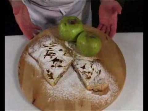 Video: Naminiai Pyragai Su Obuoliais. Štrudelio Receptas