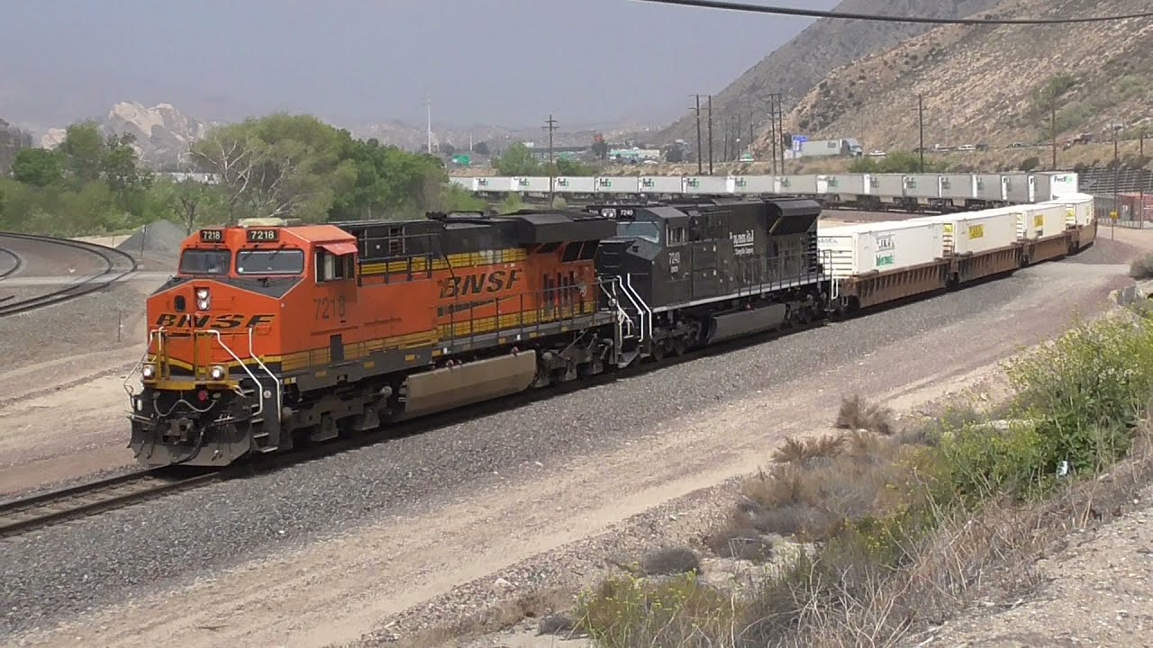 BNSF Z-Train with Caterpillar Progress Rail Engine at Cajon Pass - 4/24/2021