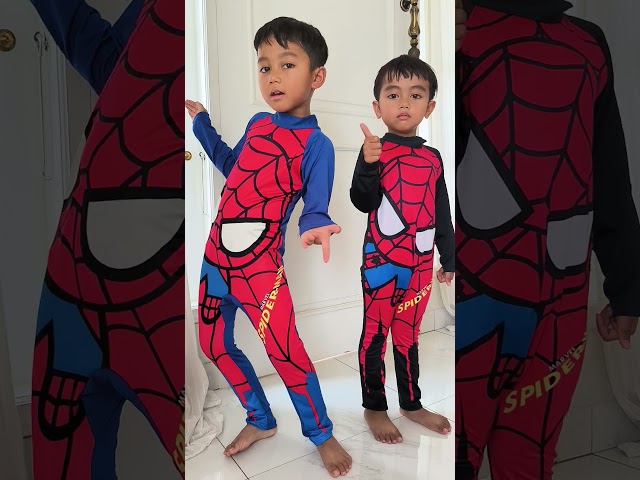 nyobain swimsuit Spiderman yuhuu class=