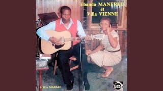Video thumbnail of "Manfred Ebanda - Dipito"