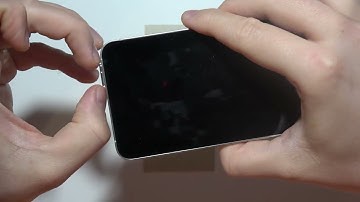 Samsung S25: How to Insert SIM Card