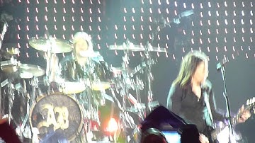Alter Bridge - Ties that bind, Live at Wembley,