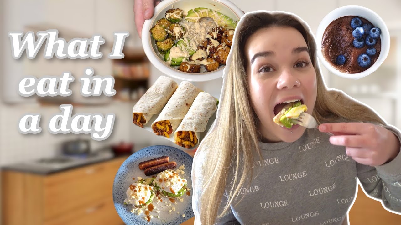 What I eat in a day as a mid-size girl *non-restrictive, healthy, pescatarian* 2022