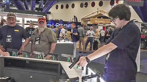 Trump speaks at NRA convention in Texas