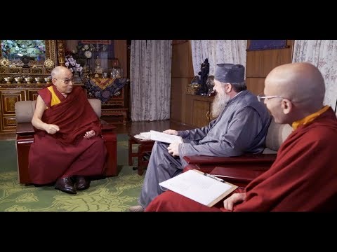 Video: Pengalaman Dalai Lama Pertama Saya Meh. - Matador Network