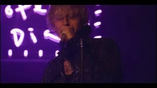 Machine Gun Kelly Live - Waste Love (The Roxy)